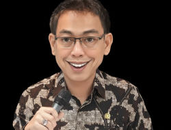 Ironi Sang Pengawas: Enam Hari Menjabat, Ketua Ombudsman Ditahan