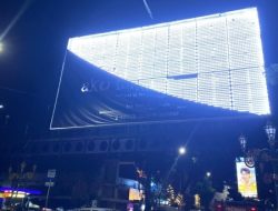 Polemik Baliho “Aku Harus Mati” di JPO Kajoetangan: Etika vs Aturan