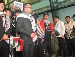 9 WNI Relawan Global Sumud Flotilla Pulang, Beberkan Penyiksaan Israel
