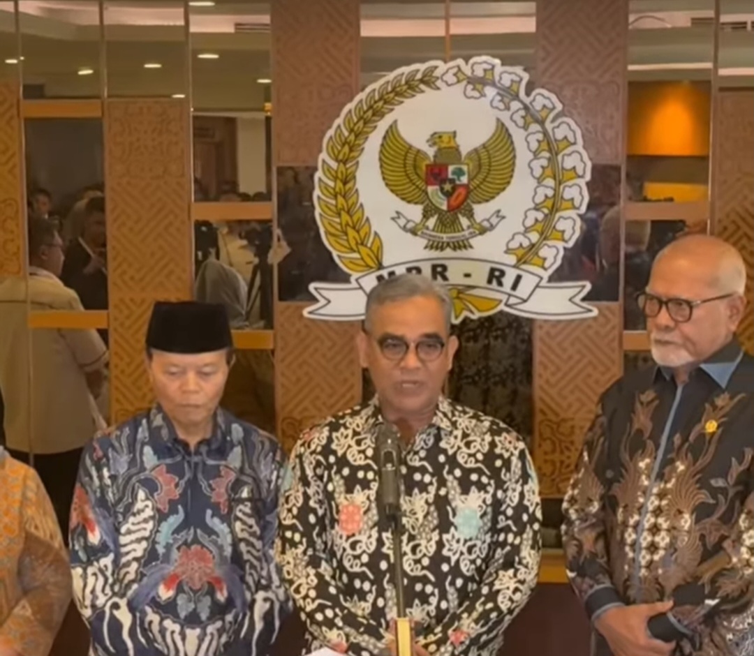 MPR Sudah Panggil dan Tegur Juri Cerdas Cermat 4 Pilar Kalbar yang Disorot Publik MPR Sudah Panggil dan Tegur Juri Cerdas Cermat 4 Pilar Kalbar yang Disorot Publik
