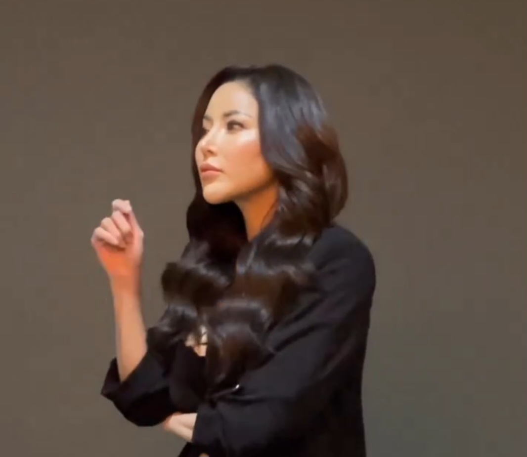 Ayu Aulia soal Dihamili Bupati R: Maaf Saya Ngelantur
