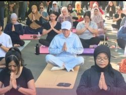 Jokowi Rutin Yoga, Ini 7 Manfaatnya untuk Kesehatan Tubuh