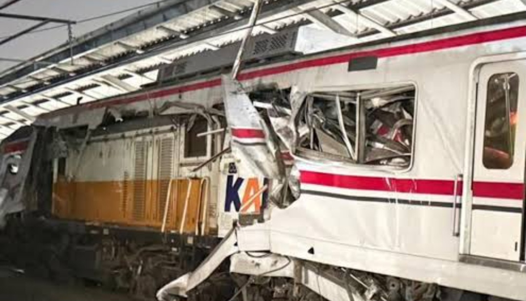 Terungkap, Masinis Argo Bromo Sudah Ngerem Pelan-Pelan sebelum Tabrak KRL di Bekasi Terungkap, Masinis Argo Bromo Sudah Ngerem Pelan-Pelan sebelum Tabrak KRL di Bekasi