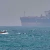 Tiga Tanker Raksasa Dilaporkan Lolos Lewati Selat Hormuz, Ini Taktik yang Dipakai
