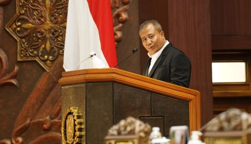 Paradoks Pertumbuhan Jatim 2025: Golkar Bedah LKPJ & Koreksi Data Semu