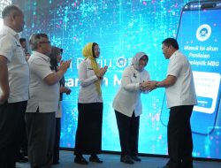BGN Luncurkan Aplikasi Reviu MBG, Penerima Nilai Kualitas Makan Gratis
