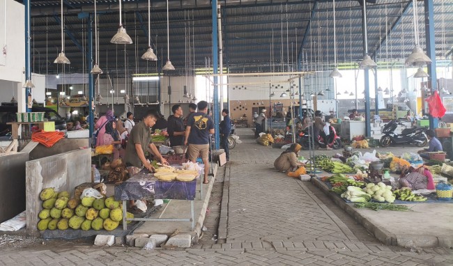 Pemkot Malang Cabut Hak Pakai Pedagang yang Telantarkan Kios di Pasar Gadang Pemkot Malang Cabut Hak Pakai Pedagang yang Telantarkan Kios di Pasar Gadang