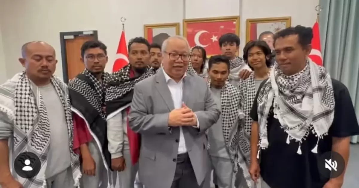 9 WNI yang Ditahan Israel Segera Dipulangkan ke Indonesia 9 WNI yang Ditahan Israel Segera Dipulangkan ke Indonesia