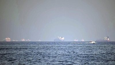 Trump Janji Bebaskan Kapal di Selat Hormuz, Harga Minyak Dunia Langsung Turun