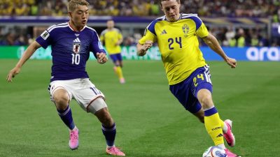 Belanda, Jepang, Swedia Lolos ke Fase Gugur
