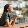 Rutin Minum Kopi Disebut Bisa Perlambat Penuaan Dini