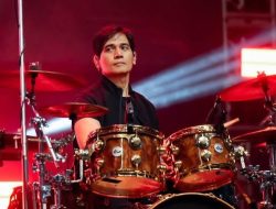 Tyo Nugros Dicekal ke Konser Dewa 19 di Malaysia, Al Ghazali Penggantinya