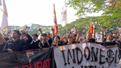 Demo Mahasiswa Brawijaya di DPRD Malang: Sebut Indonesia Gawat Darurat