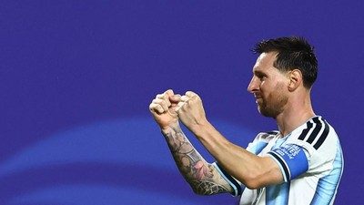 Hattrick Messi Antar Argentina Bungkam Aljazair