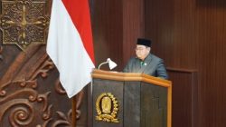DPRD Jatim Ungkap Anomali APBD 2025, Retribusi Naik Infrastruktur Tertahan