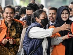 Roy Suryo dan Dokter Tifa Tak Ditahan, Kejari Jaksel Kabulkan Penangguhan