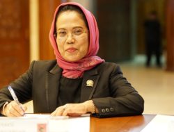 Komisi E DPRD Jatim Desak Pemprov Jemput Bola Atasi Mandek THR Guru
