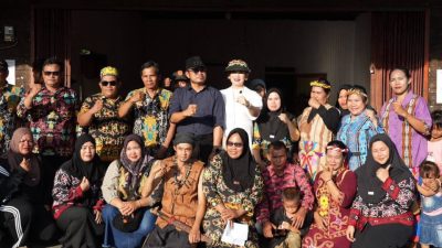 Kepala Kampung: Dua Periode Menjabat, Baru Kali Ini Gubernur Datang ke Wilayah Kami