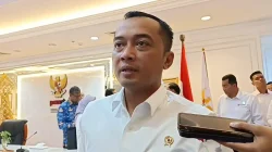 Mensesneg Ingatkan Hotman Paris: Jangan Kaitkan Kasus Febrie dengan Presiden Prabowo