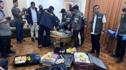Polisi Sita Emas 74 Kg dan Uang Rp476 Miliar dari Brankas Tersembunyi di Sentul