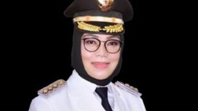 KPK OTT di Jateng Lagi, Amankan Bupati Sukoharjo Etik Suryani
