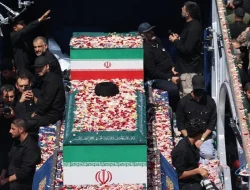 Duka di Mashhad, Rudal di Langit Timur Tengah
