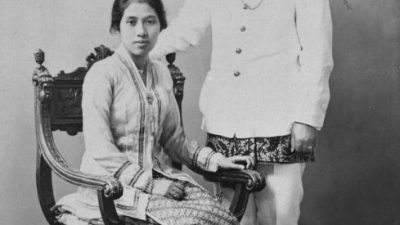 Syarifah Nawawi, Perempuan yang Menolak Tan Malaka