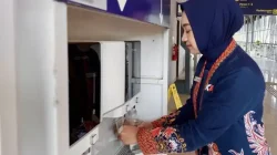 Water Station KAI Daop 8 Tekan Sampah Plastik, Target 640 Ribu Botol