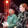 Hadirkan Rhoma Irama di Muara Jawa, Gubernur Harum Tekankan Sinergi Pemerintah dan Dunia Usaha