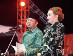 Hadirkan Rhoma Irama di Muara Jawa, Gubernur Harum Tekankan Sinergi Pemerintah dan Dunia Usaha