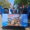 Mobil Hias PBG Angkat Persoalan Transportasi Laut Pulau Bawean di Gresik Merdeka Carnival