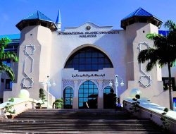 Guru Besar Malaysia Dipecat, Pernah Klaim Istri Rasulullah dari Melayu