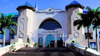 Guru Besar Malaysia Dipecat, Pernah Klaim Istri Rasulullah dari Melayu