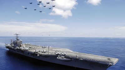 7 Tentara AS Tewas di USS Abraham Lincoln, Kelahi karena Penugasan Panjang
