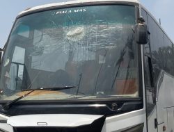Bus Warga Pati Dilempari Batu di Tol, Tiga Penumpang Terluka
