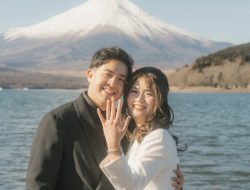 Jerome Polin Akhirnya Lamar Gracia Caroline di Bawah Gunung Fuji Jepang