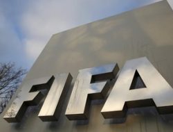 FIFA Tuding UEFA Lakukan Kampanye Pencemaran Nama Baik terkait Pembentukan FFE