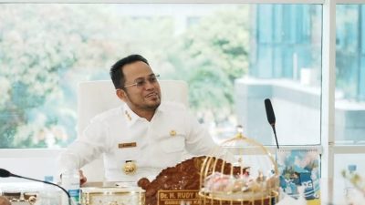 Apresiasi Prestasi Siswa SMAN 10 Samarinda, Gubernur Harum Dorong Pembentukan Karakter Unggul dan Berdaya Saing Global