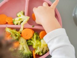 Anak Tak Suka Sayur? Jangan Menyerah, 7 Kebiasaan Ini Bisa Mengubahnya