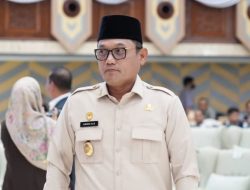 Sampaikan Tanggapan Pandangan Umum Fraksi DPRD Kaltim, Wagub Seno Aji Tegaskan Raperda Perubahan APBD 2026 Disusun Fleksibel dan Akuntabel