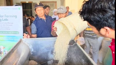 Tim Bestari Semesta Unisba Blitar Dorong Kemandirian Pakan Ternak Berbasis Potensi Lokal di Desa Tegalrejo