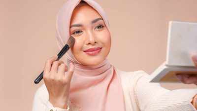 Tak Perlu Beli Dua Produk, Makeup Artist Pao Hilda Bagikan Trik Contour Hemat dan Praktis