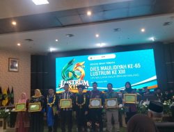 FST Raih Penghargaan Kinerja Keuangan Terbaik di Dies Maulidiyah Ke-65 UIN Malang