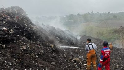 Kebakaran TPA Supit Urang Hari Keenam, Hujan Belum Jinakkan Hotspot